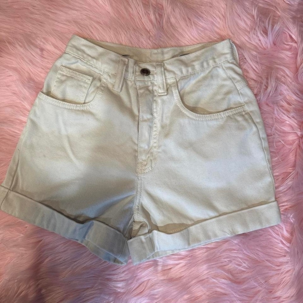 VIntage Crean High-waisted Shorts Fold Over Hem, High Waist Size 5 SMALL